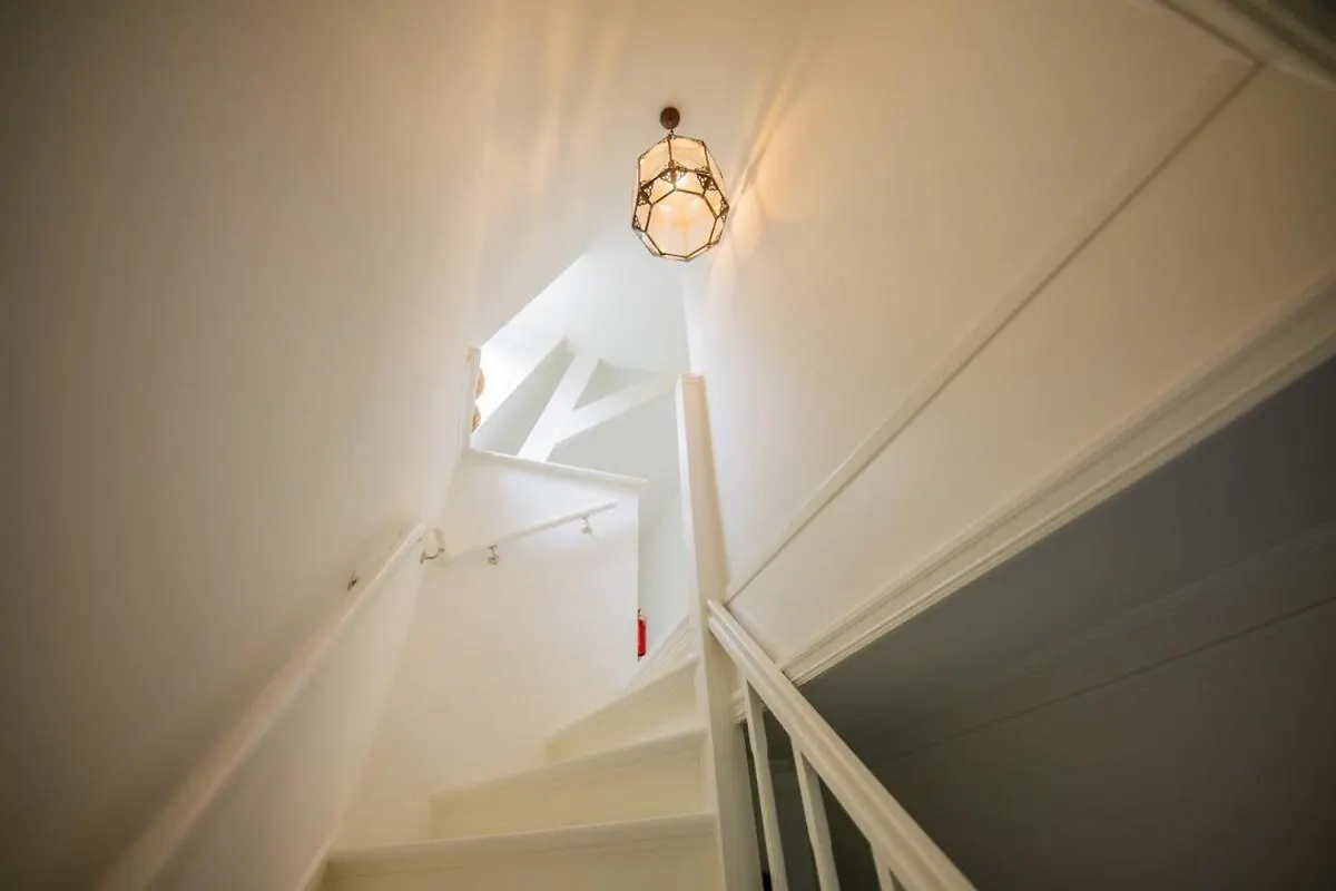 Semesterbostad Fabulous 4 Bedroom Villa Eindhoven - Ks10 Nederländerna