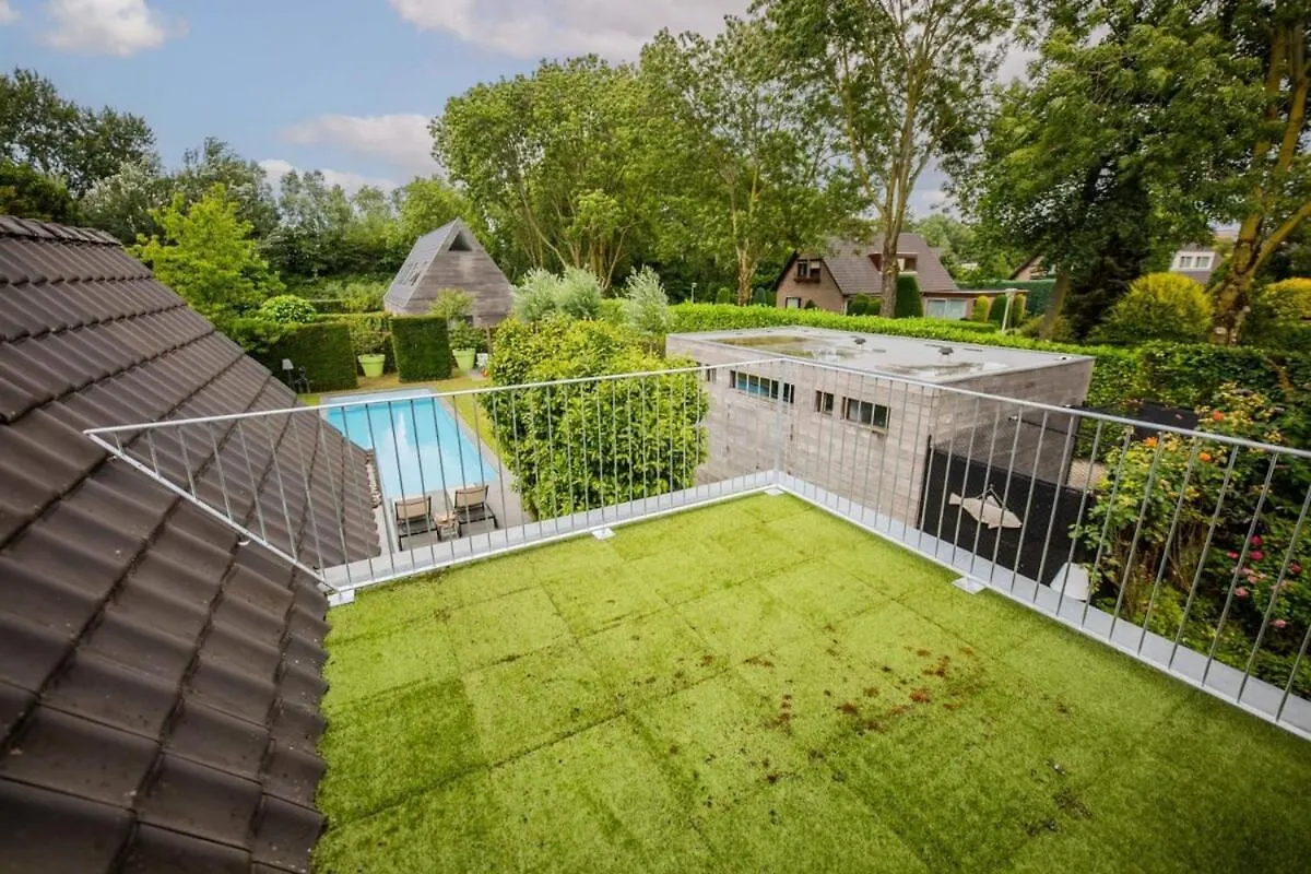 Fabulous 4 Bedroom Villa Eindhoven - Ks10