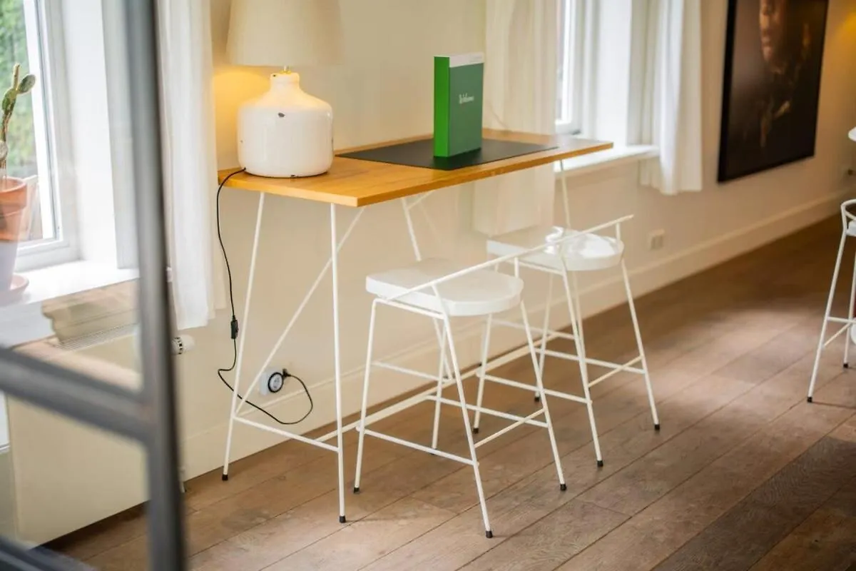 Semesterbostad Fabulous 4 Bedroom Villa Eindhoven - Ks10
